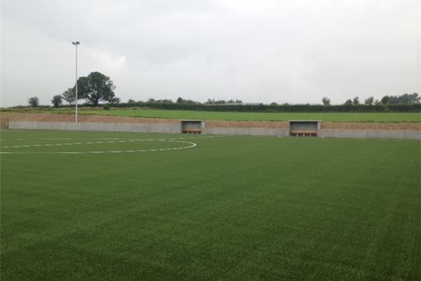 Aménagement terrain de football synthétique - Sportinfrabouw NV